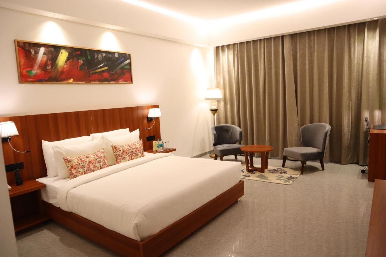 The Mars Resorts Meerut Exteriör bild